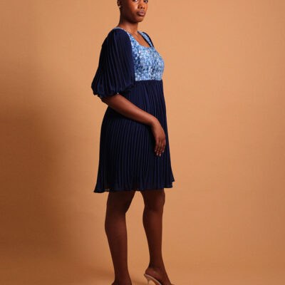 Robe bleue courte en mousseline pour femme - Kroskel, la marque de luxe pour femme