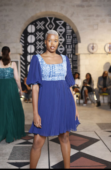 Défilé de mode Automne-Hiver 2022 - Kroskel chez Saargale - Robe mousseline AUDE