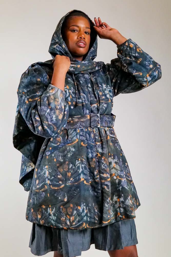 Manteau long à capuche Kroskel